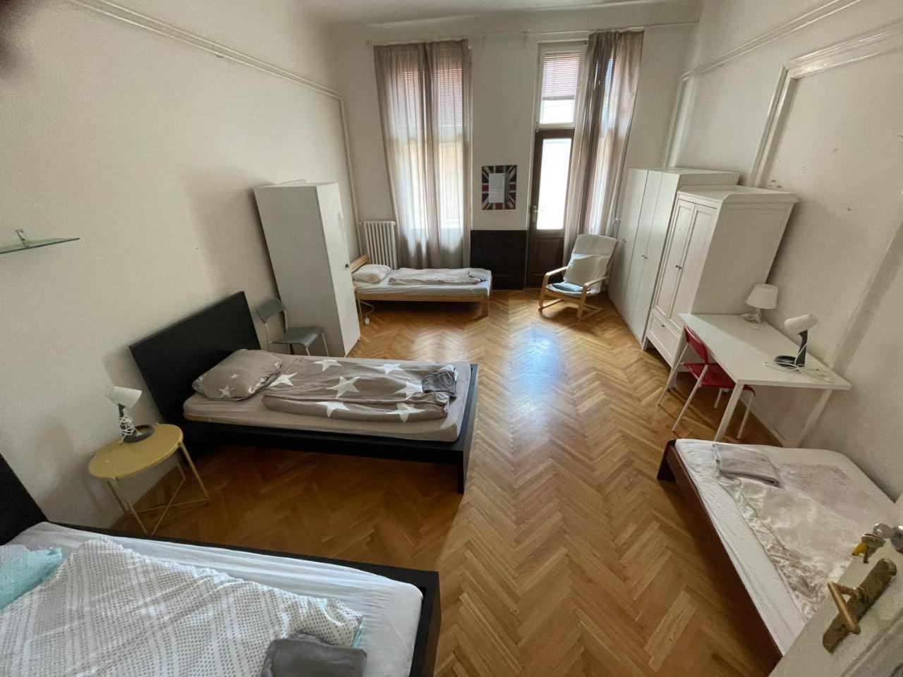 Rooms Veveri - Uvoz, 10 Min Peski Do Centru Brno Buitenkant foto