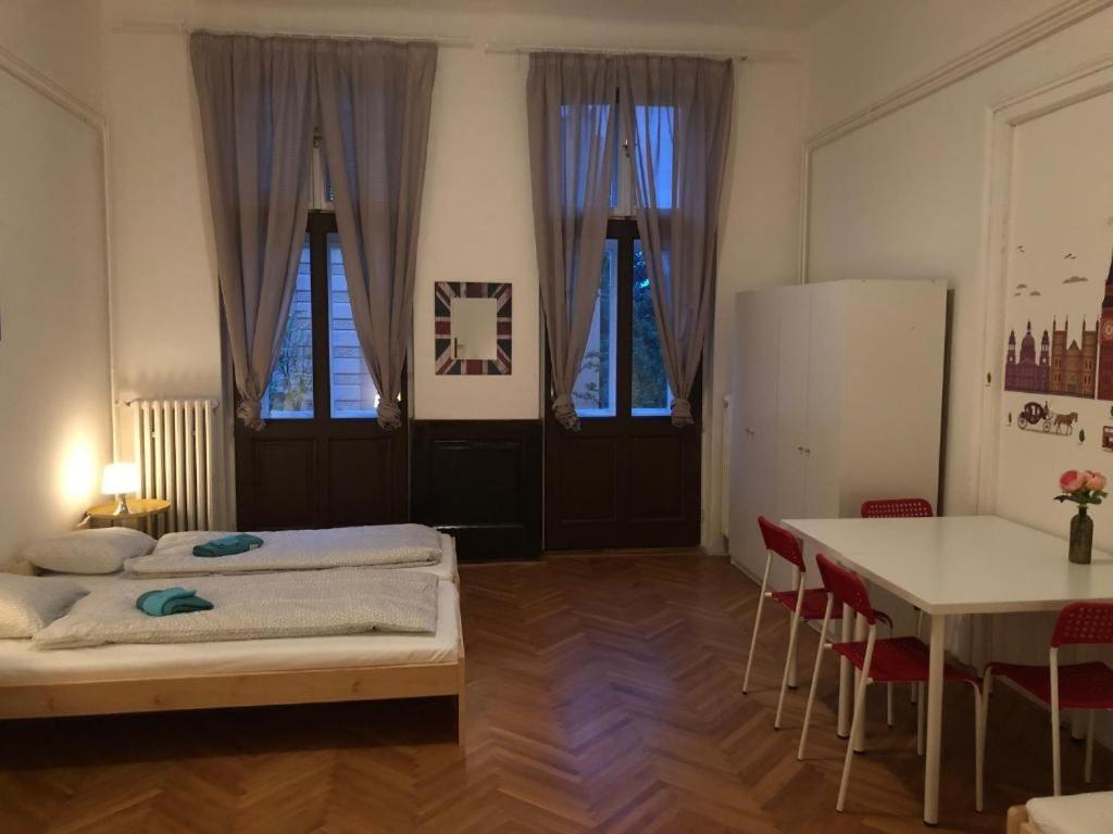 Rooms Veveri - Uvoz, 10 Min Peski Do Centru Brno Buitenkant foto