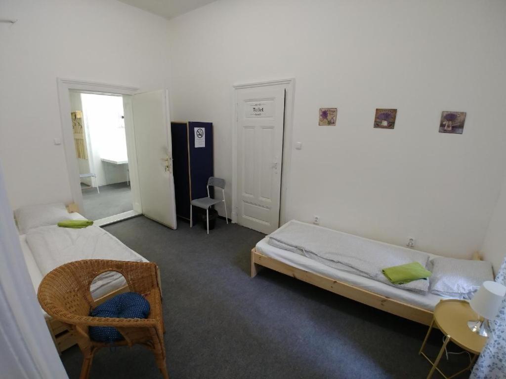 Rooms Veveri - Uvoz, 10 Min Peski Do Centru Brno Buitenkant foto