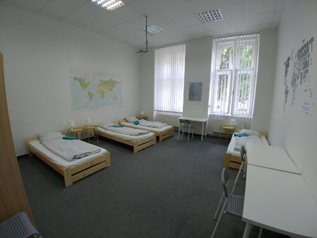 Rooms Veveri - Uvoz, 10 Min Peski Do Centru Brno Buitenkant foto