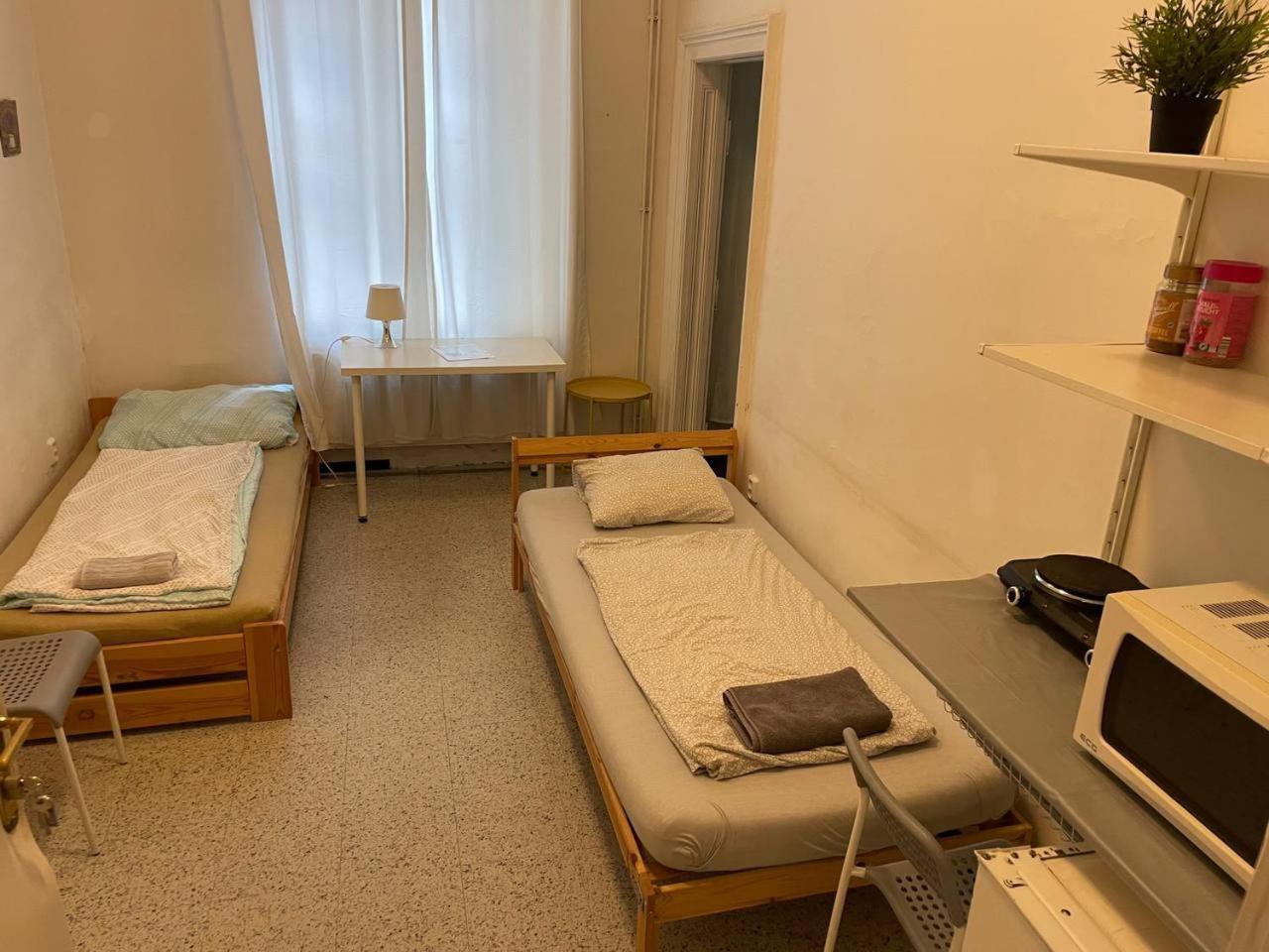 Rooms Veveri - Uvoz, 10 Min Peski Do Centru Brno Buitenkant foto