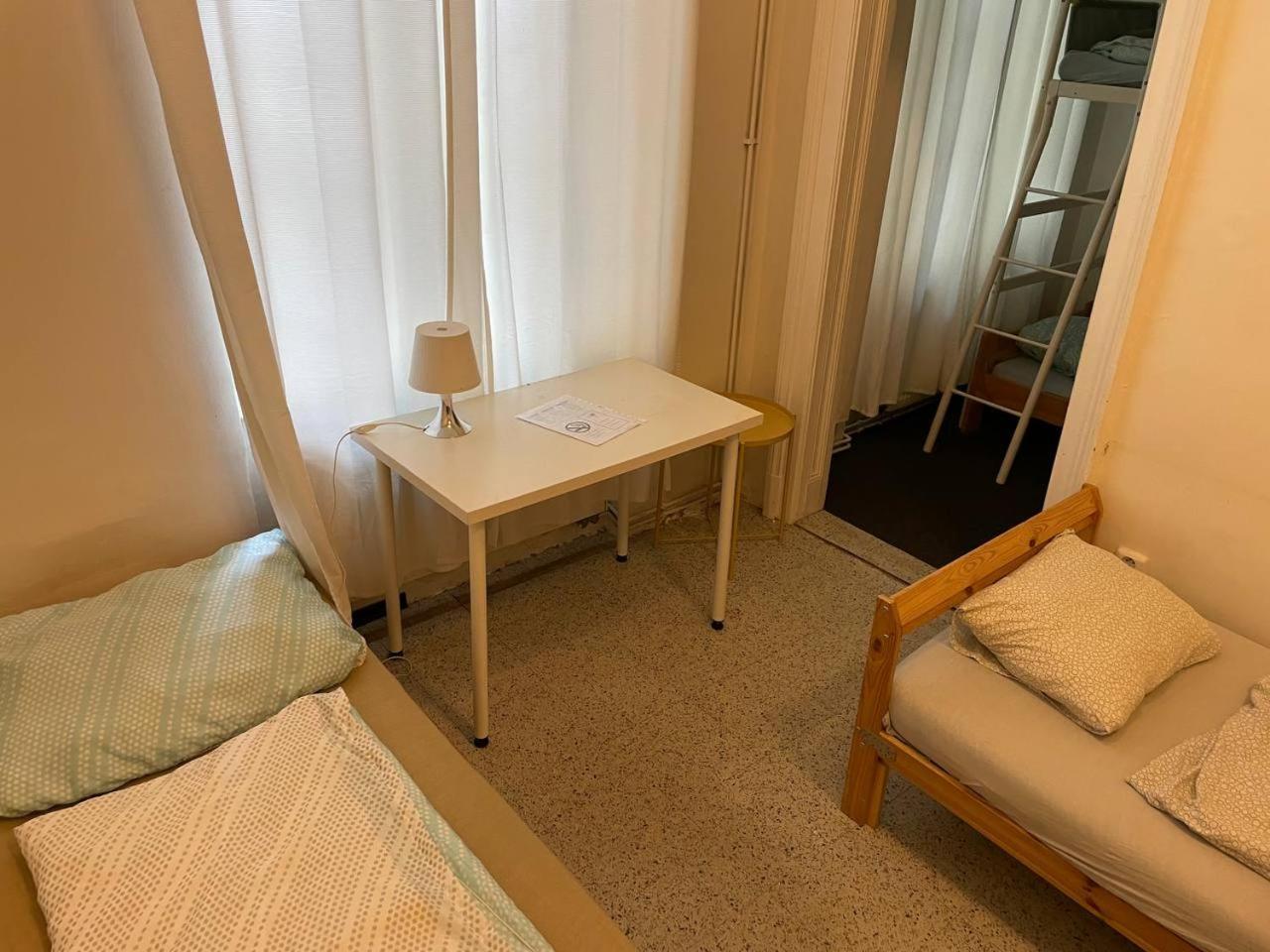 Rooms Veveri - Uvoz, 10 Min Peski Do Centru Brno Buitenkant foto